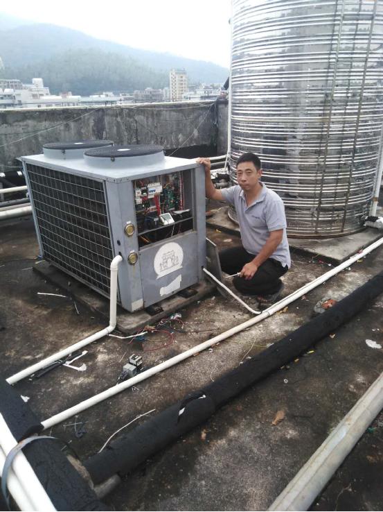 空气能热水器维修